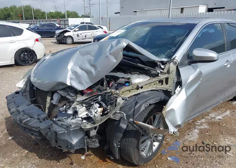 2016 Toyota Camry Le/Xle/Se/Xse из США, поврежденный, VIN 4T1BF1FK7GU252042